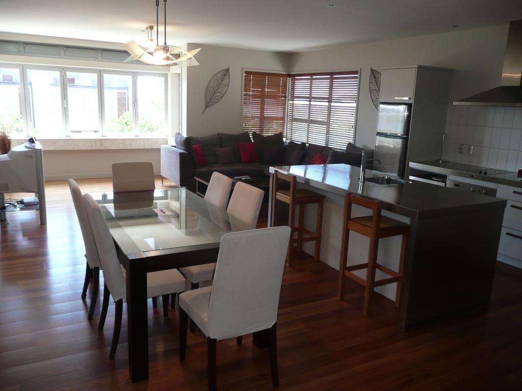 The Sands Waiheke Aparthotel Onetangi Szoba fotó